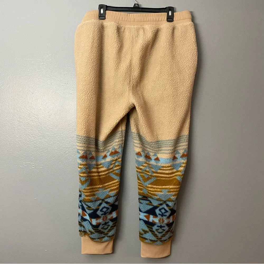 Sun + Stone Sherpa tracksuit set - Tan - Picture 6 of 11